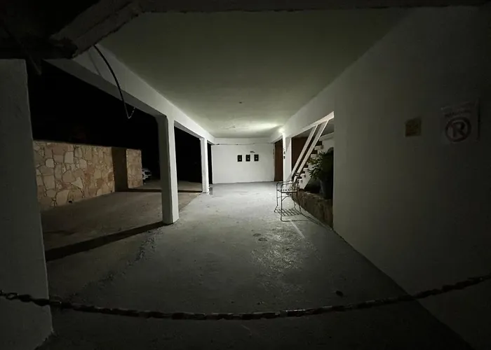 Venus Lighthouse 2b, Sea-view, Center