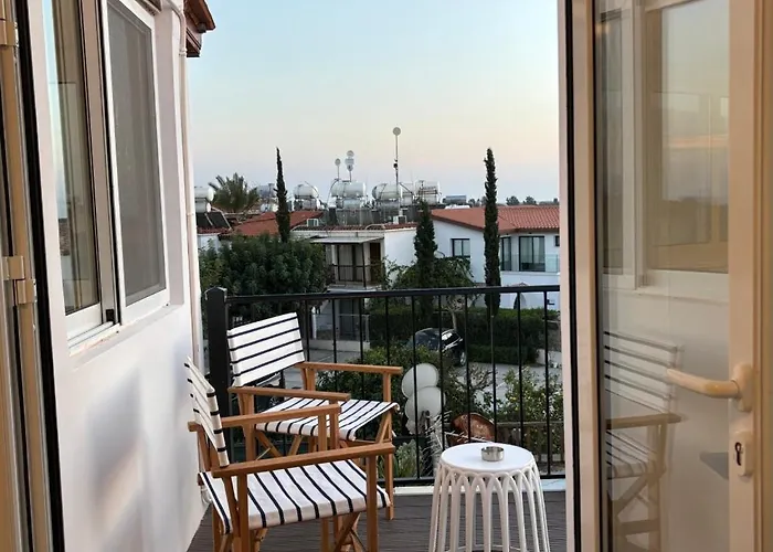 Venus Lighthouse 2b, Sea-view, Center