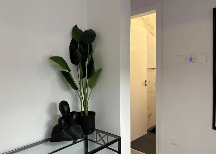 Venus Lighthouse 2b, Sea-view, Center Apartmán Paphos