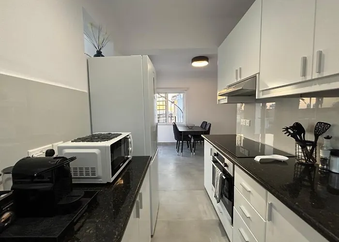 Apartmán Venus Lighthouse 2b, Sea-view, Center Paphos