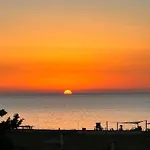 Apartment Venus Lighthouse 2b, Sea-view, Center Paphos