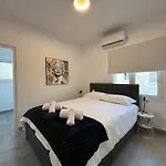Apartment Venus Lighthouse 2b, Sea-view, Center