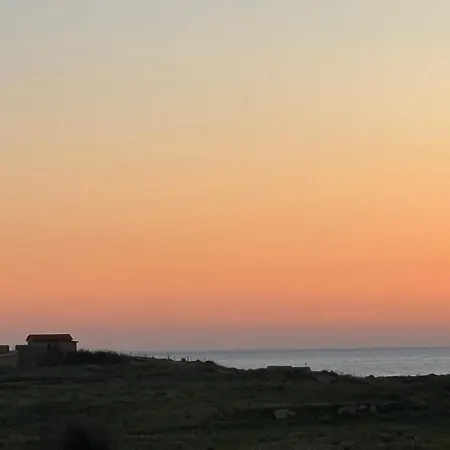 Venus Lighthouse 2br, Sea-view, Center *