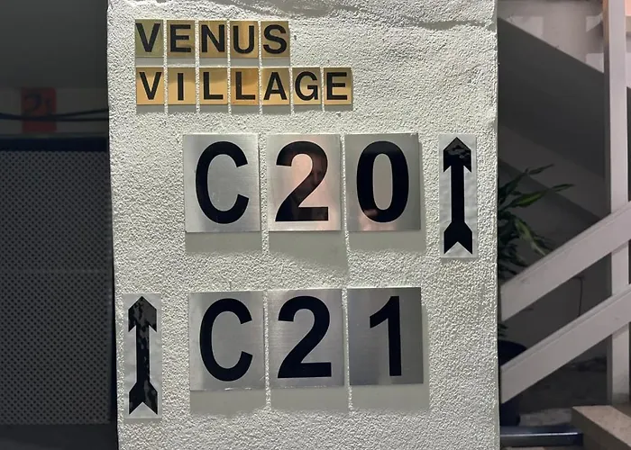 Venus Lighthouse 2b, Sea-view, Center アパート *